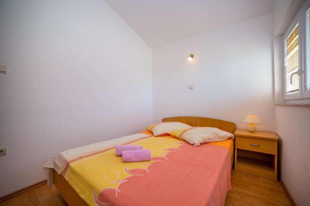 Apartments Emil 로크바 로고즈니차 외부 사진